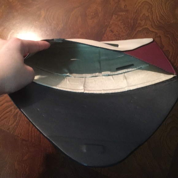 Bcbg envelop clutch - Picture 5 of 8